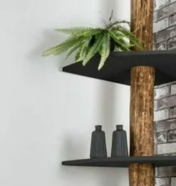 Stellen Sie Ihr Baumstamm-Eckregal Tarik selbst zusammen | 250 cm